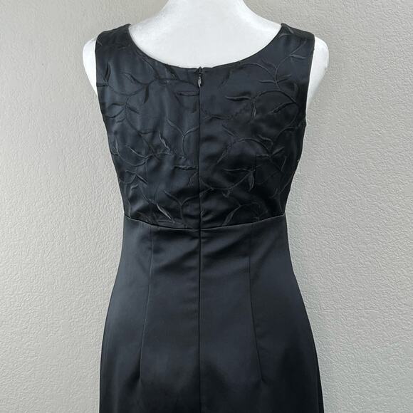 Bebe Moda Black Satin Sleeveless Twist Strap Square Neck Floor Length Gown XS/6 - Picture 8 of 13